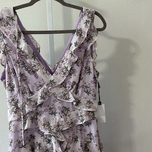 Astr Pink Ruffled Tiered Sundress V-Neck size medium - Picture 6 of 9